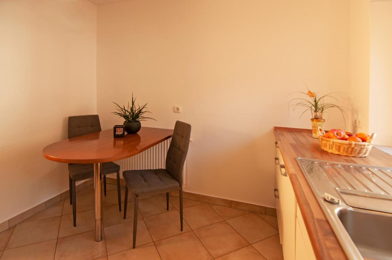Landhaus Mondschein Hotell Castelbello Exteriör bild